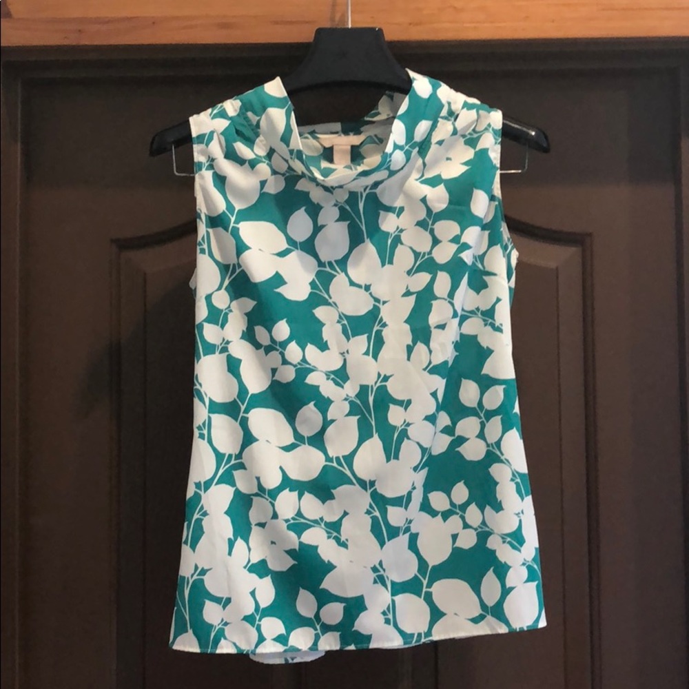 Banana republic silky shell